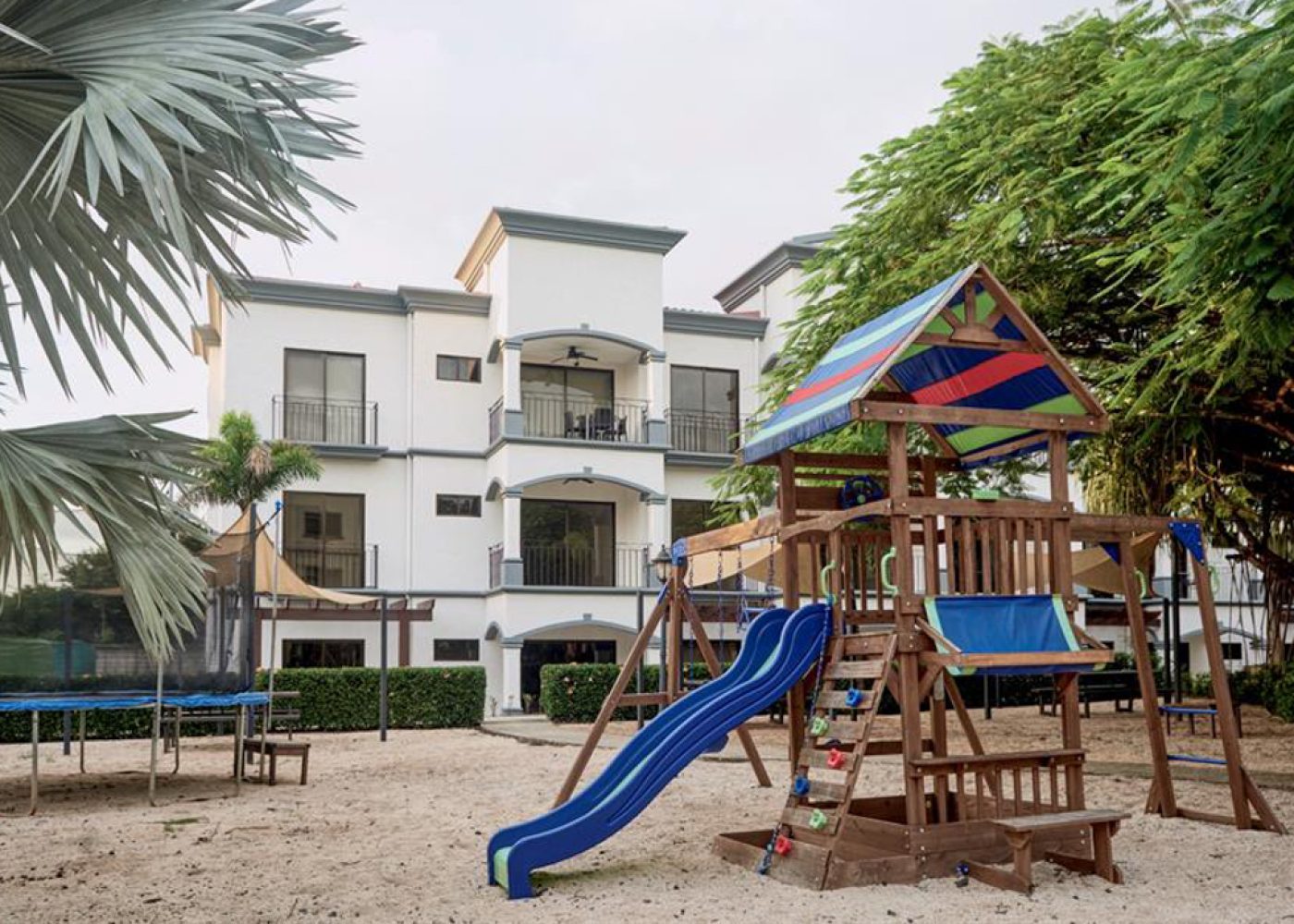 Palmas De Tamarindo (recortada-6)