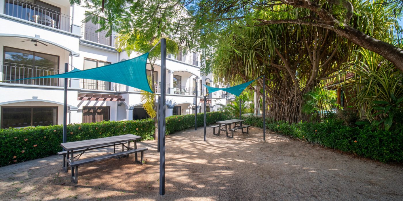 Palmas De Tamarindo outside cropped-16