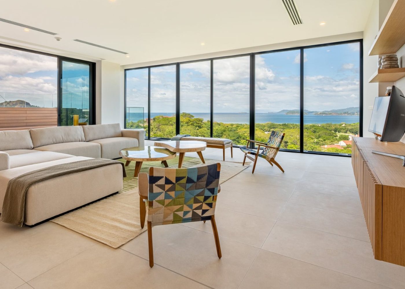 Solaris Penthouse cropped-54