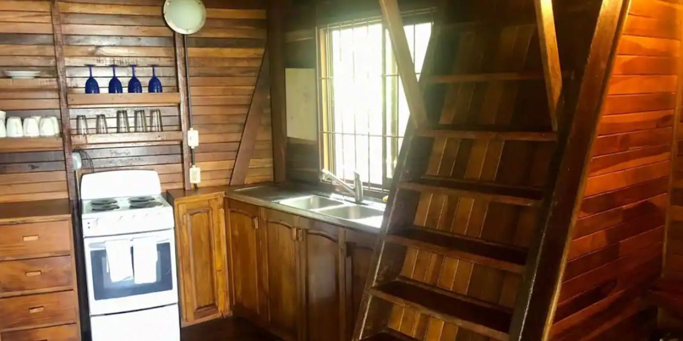 beach cabin Cropped-11