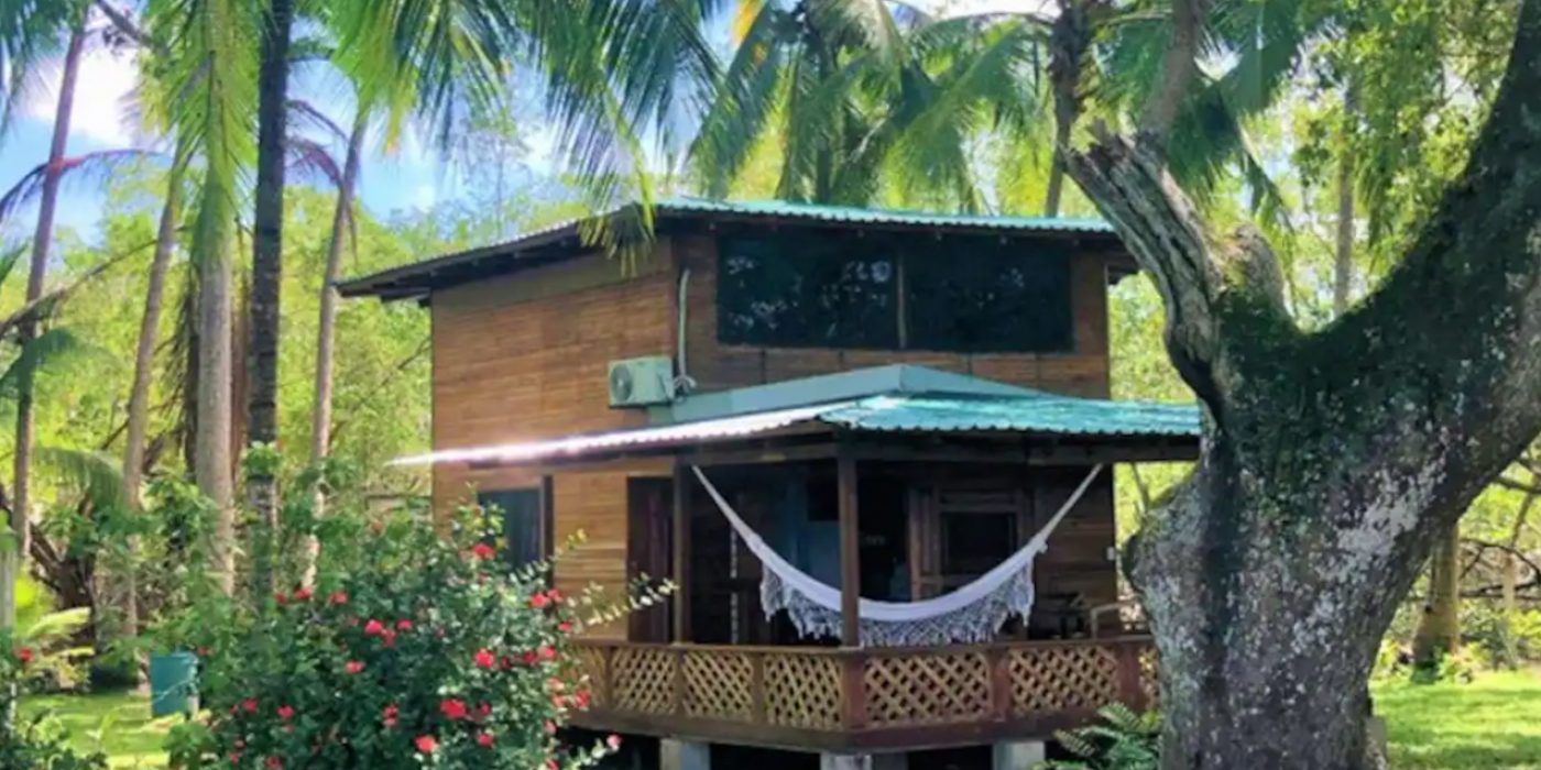 beach cabin Cropped-5